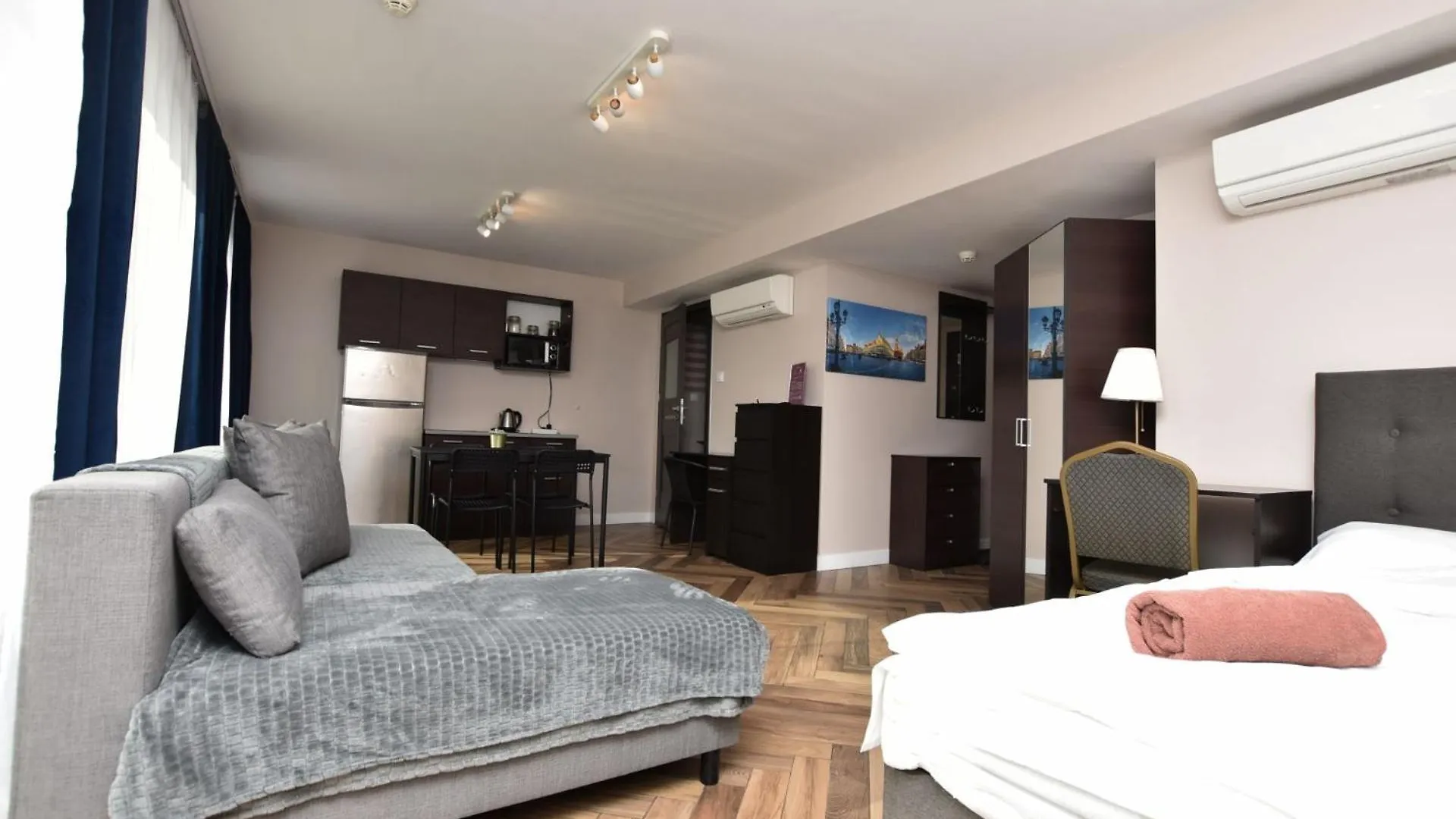 Dukes Apartments - Wita Stwosza Вроцлав